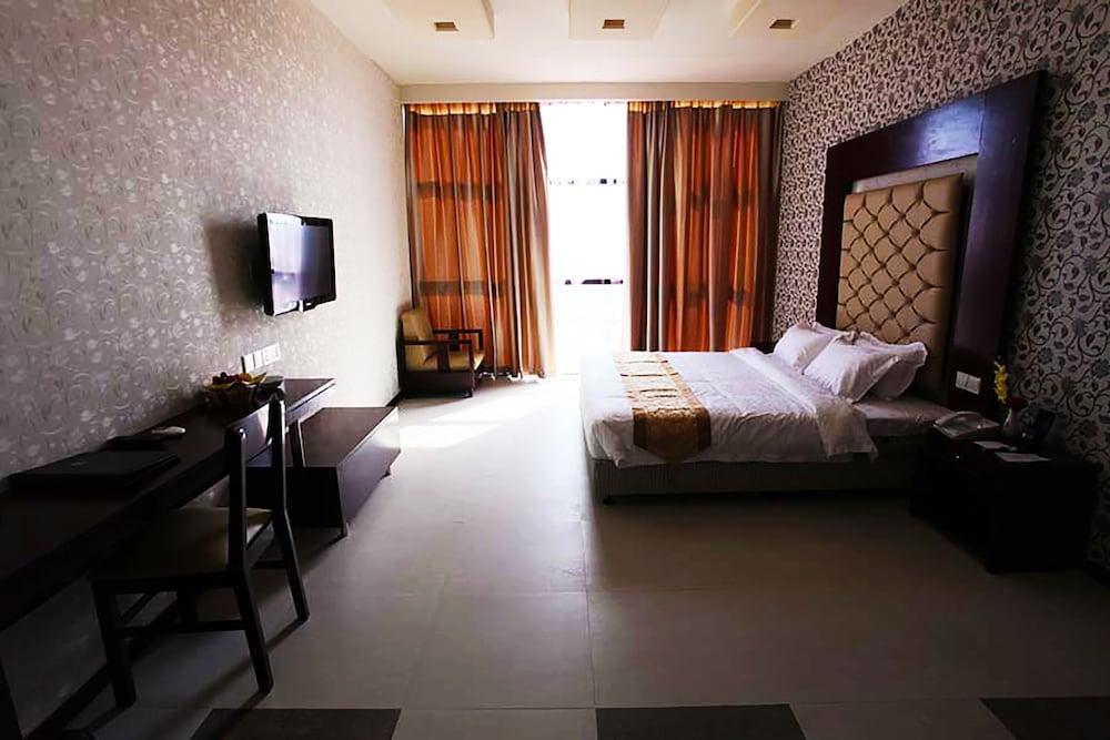 Hotel The Cox Today Cox's Bazar Esterno foto