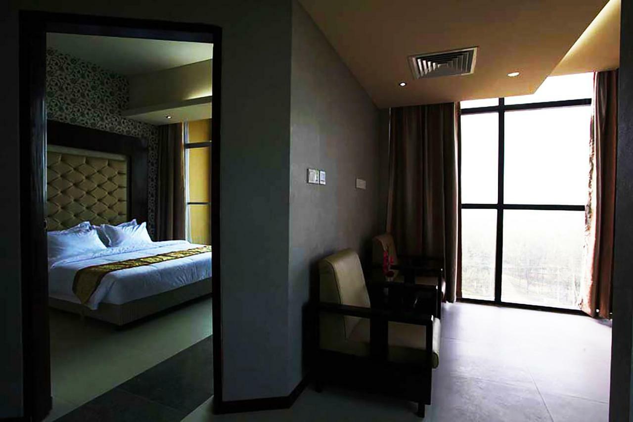 Hotel The Cox Today Cox's Bazar Esterno foto